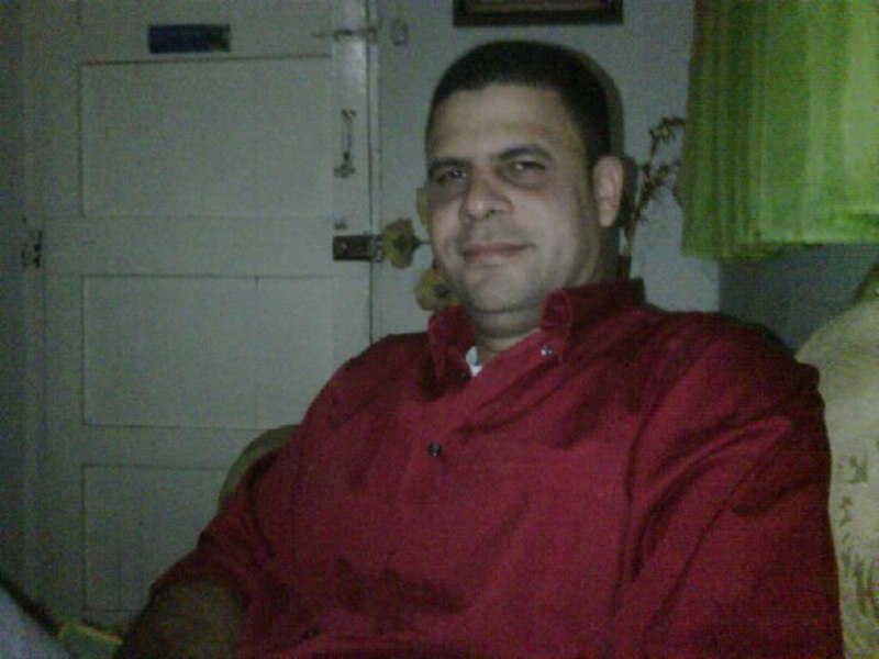 Date this gorgeous Dominican Republic man Robinson from Santiago DO17951