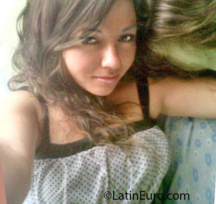 Date this cute Colombia girl Marcela from Popayan CO14593