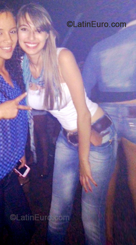 Date this georgeous Brazil girl Jade from Sao Paulo BR8417