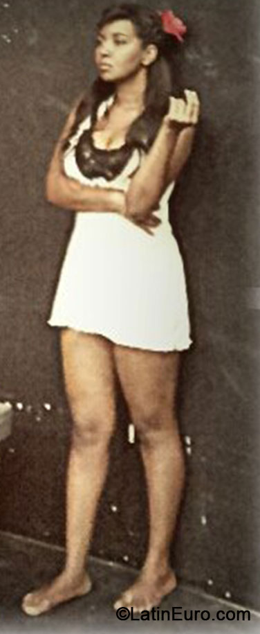 Date this exotic Brazil girl Carina from Betim BR8423