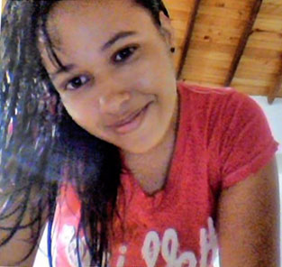 Date this hot Colombia girl Manuela from Medellin CO14682