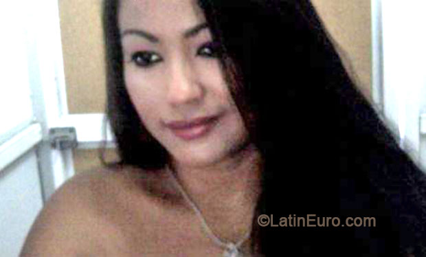 Date this stunning Colombia girl Jemy from Barranquilla CO14697