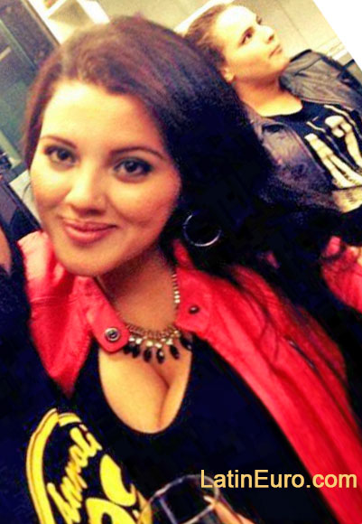 Date this lovely Brazil girl Luciana from Sao Paulo BR8454