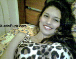 cute Brazil girl Leticia from Urai BR8475
