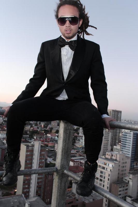 Date this beautiful Brazil man Everaldo de Lor from Curitiba BR8551
