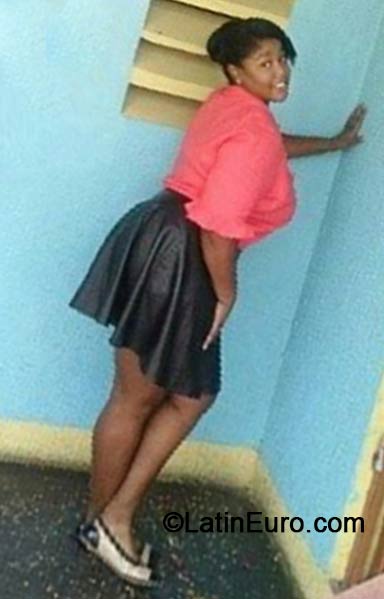 Date this hot Jamaica girl Sasha from Kingston JM1547