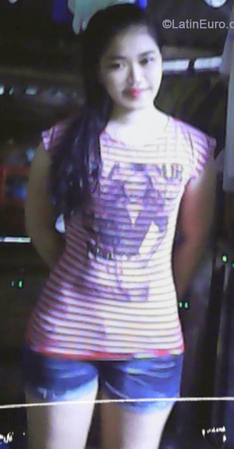 Date this young Philippines girl Ruth from Borongan PH616