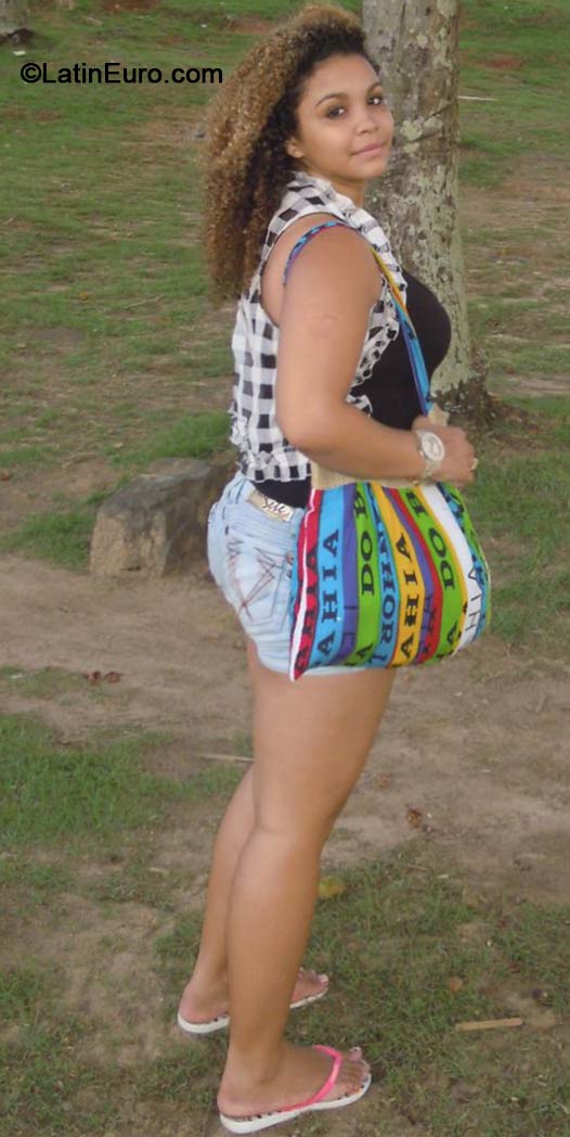 Date this delightful Brazil girl Danielle from Fortaleza BR8666