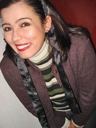 Date this nice looking Brazil girl Adriana from Palmeira Das Missoes BR8667