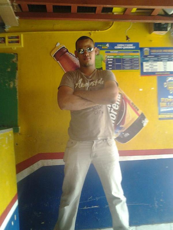 Date this cute Dominican Republic man Josemanulzapata from Santia De Los Caballero DO18510