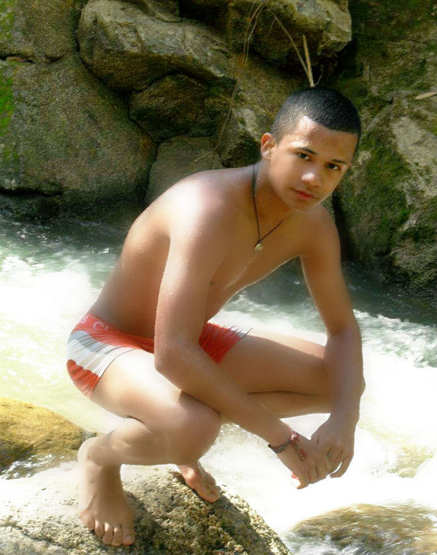 Date this athletic Colombia man Stiven Patio from Medellin CO14931