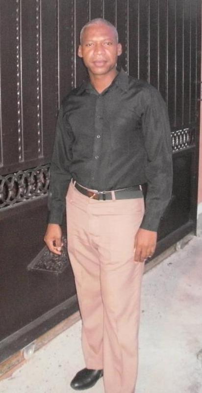 Date this beautiful Dominican Republic man Roberto from Santo Domingo DO18531