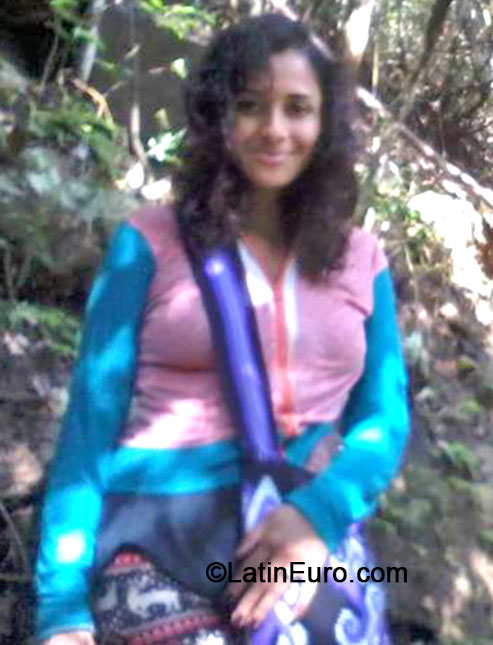 Date this happy Colombia girl Andrea from Medellin CO14942
