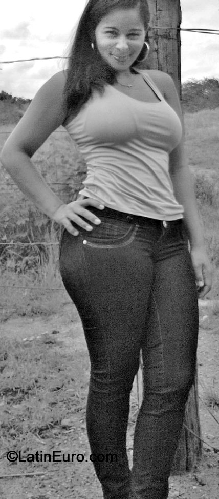 Date this sensual Brazil girl Selena from Parauapebas BR8674