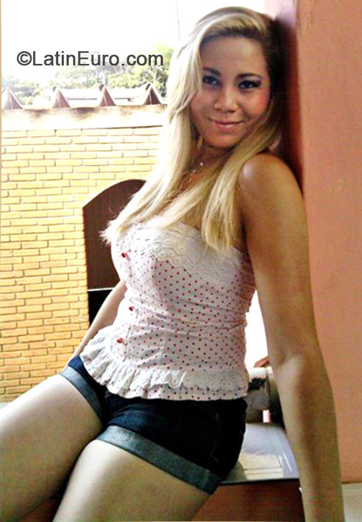 Date this exotic Brazil girl Daiane from Sao Paulo BR8696