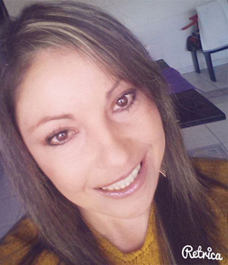 Date this stunning Colombia girl Claudia from Bogota CO14975