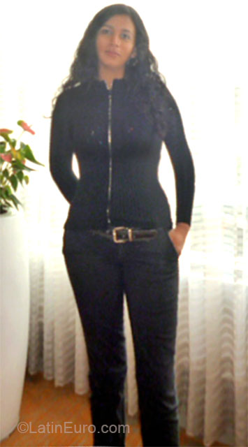 Date this athletic Colombia girl Luisa from Palmira CO15086