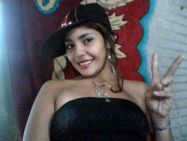 Date this nice looking Honduras girl Maryri from Tegucigalpa HN971