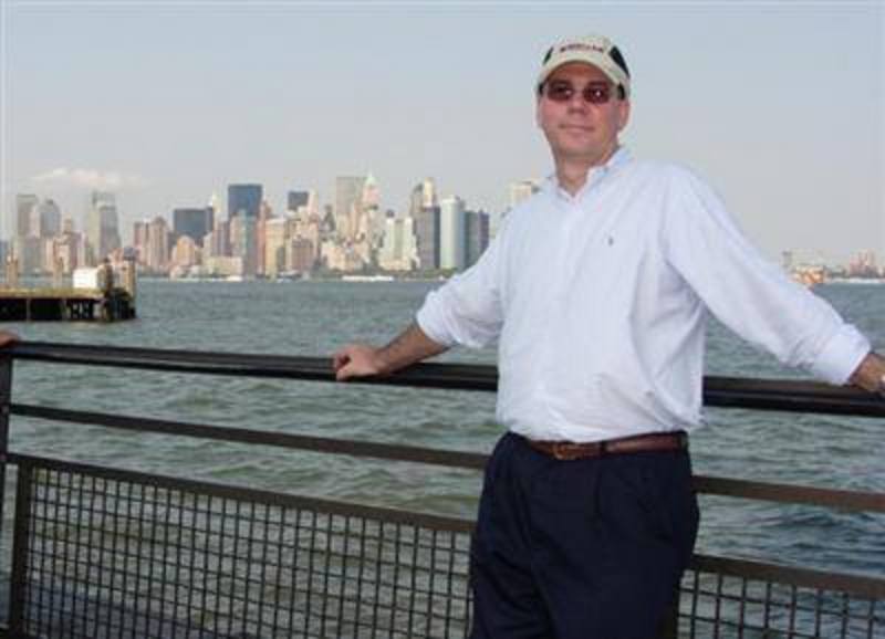 Date this pretty United Kingdom man John from Bromley GB750