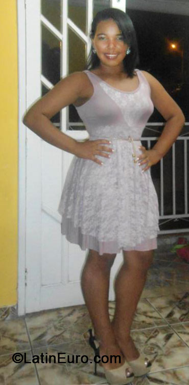 Date this tall Brazil girl Taise from Jacobina BR8769