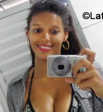 Date this stunning Brazil girl Adriana from Salvador BR8779