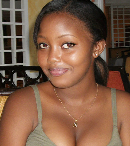 Date this foxy Jamaica girl Elaine from Kingston JM1698