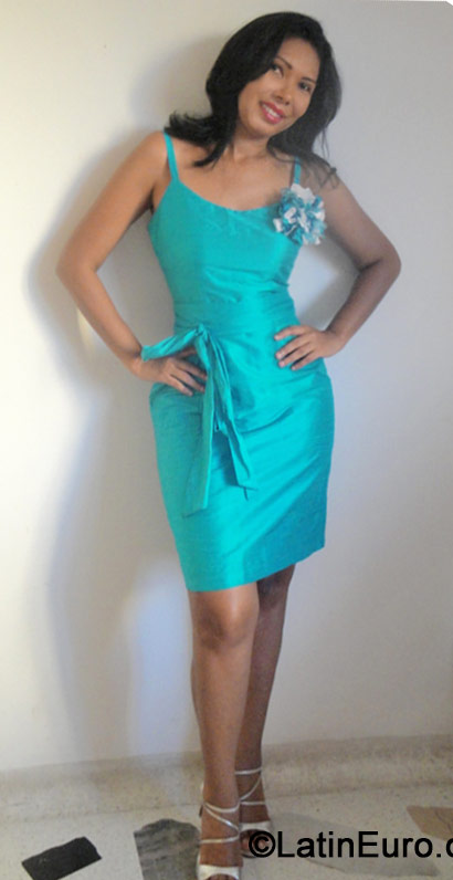 Date this sensual United States girl Mary from Miami CO15307