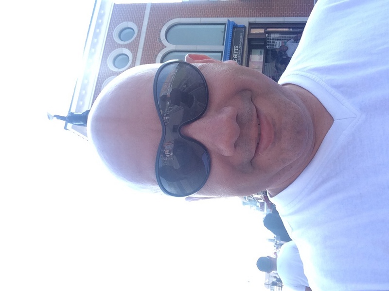 Date this georgeous United States man Edgardo from Aguadilla US15048