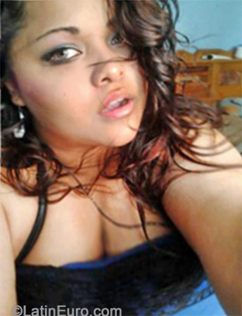 Date this pretty Peru girl Micheel from Lima PE984
