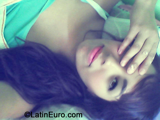 Date this nice looking Mexico girl Karen from Mexico City MX1288