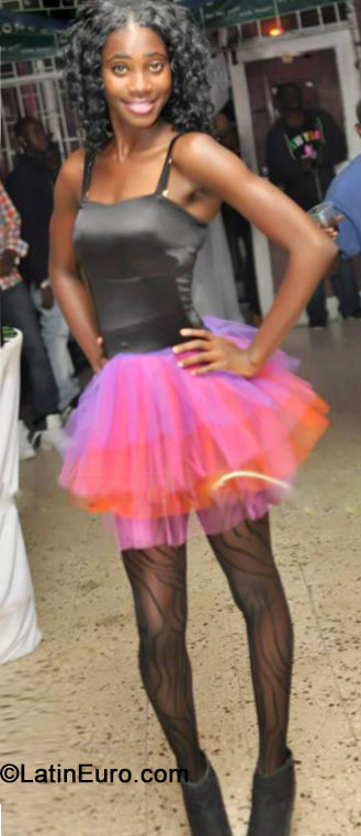 Date this funny Jamaica girl Simone from Kingston JM1950