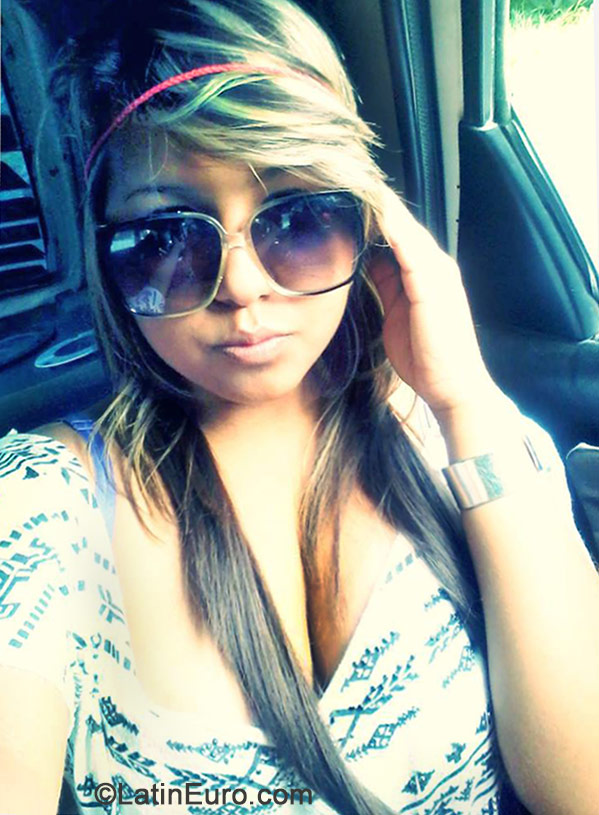 Date this passionate Venezuela girl Lisdania from Barquisimeto VE258