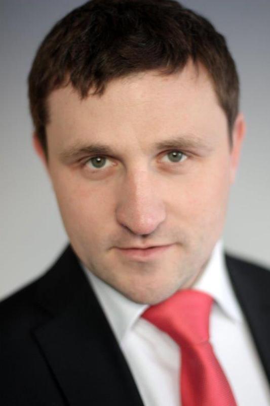 Date this hot Any Country man Piter from Moscow (*Honduras) RU52