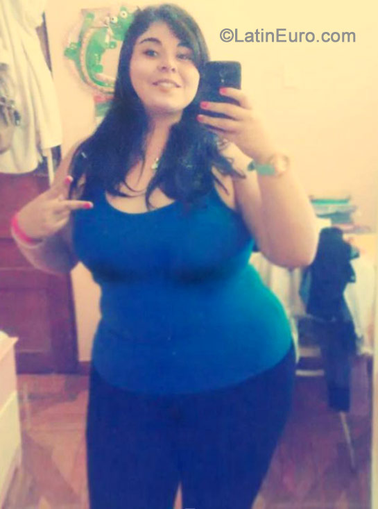 Date this happy Peru girl Ximena gabriela from Lima PE994