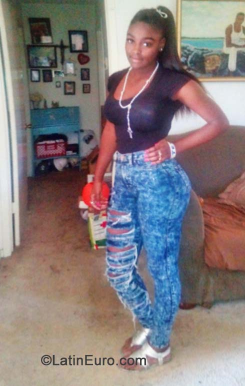 Date this funny United States girl Hazal from Houston US15198