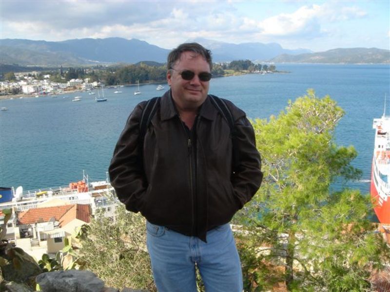 Date this charming United States man Scott from Green Bay US15200