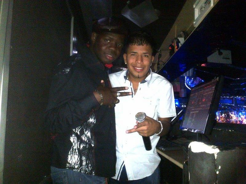 Date this tall Colombia man Walter from Cali Valle CO15635