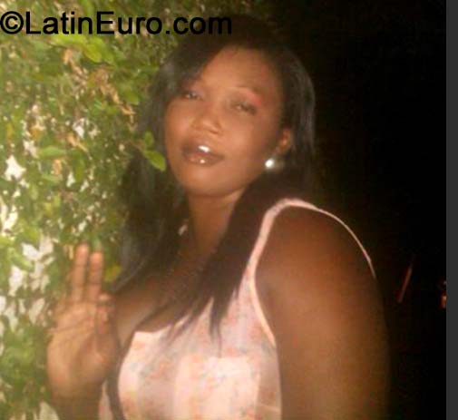 Date this exotic Jamaica girl Denise from Ocho Rios JM1801