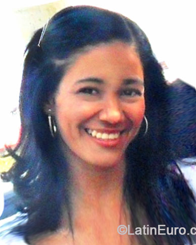 Date this funny Colombia girl Jazmn from Barranquilla CO15926