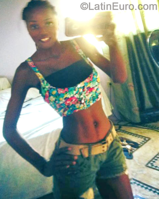 Date this sensual Jamaica girl Patricia from Montego bay JM1827