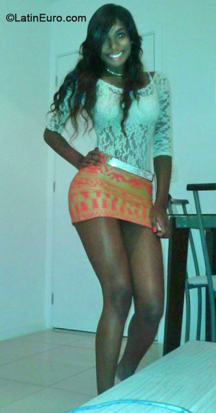 Date this sensual Brazil girl Bianca from Campos Dos Goytacazes BR9047