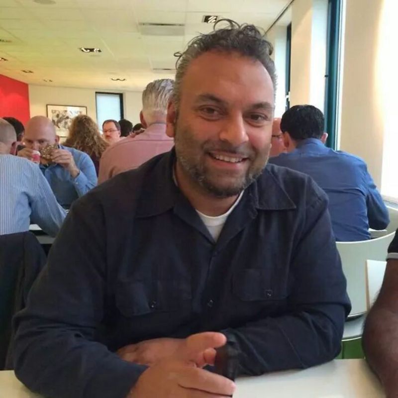 Date this gorgeous Netherlands man Rich from Rotterdam NL254