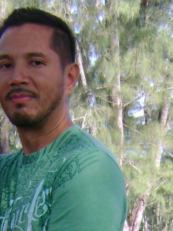 Date this hot United States man Deepsea423 from  US15520