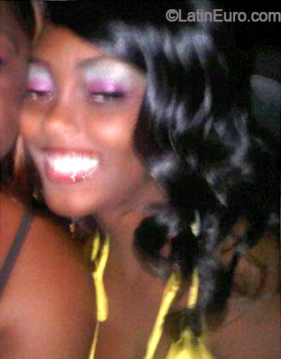 Date this delightful Jamaica girl Ariel from Montego bay JM1861
