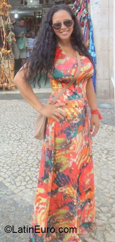 Date this pretty Brazil girl Mirian from Sao Paulo BR9510