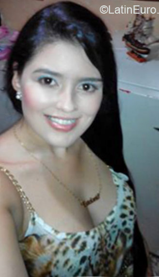 Date this young Colombia girl Estefania from Medellin CO16709