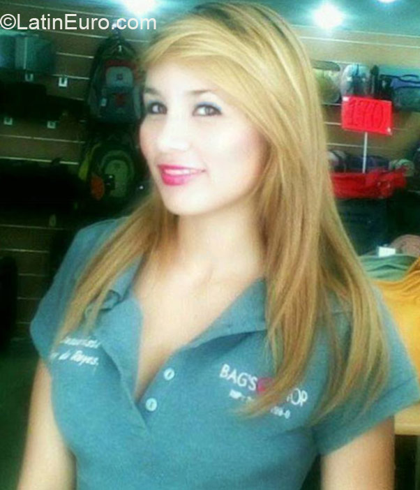 Date this athletic Venezuela girl Efrenny from Barquisimeto VE379