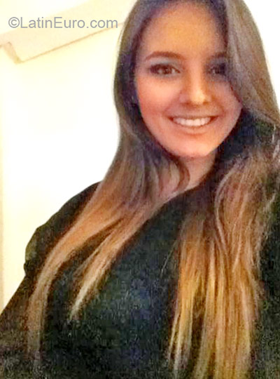 Date this stunning Brazil girl Gabriela from Charqueadas BR9181