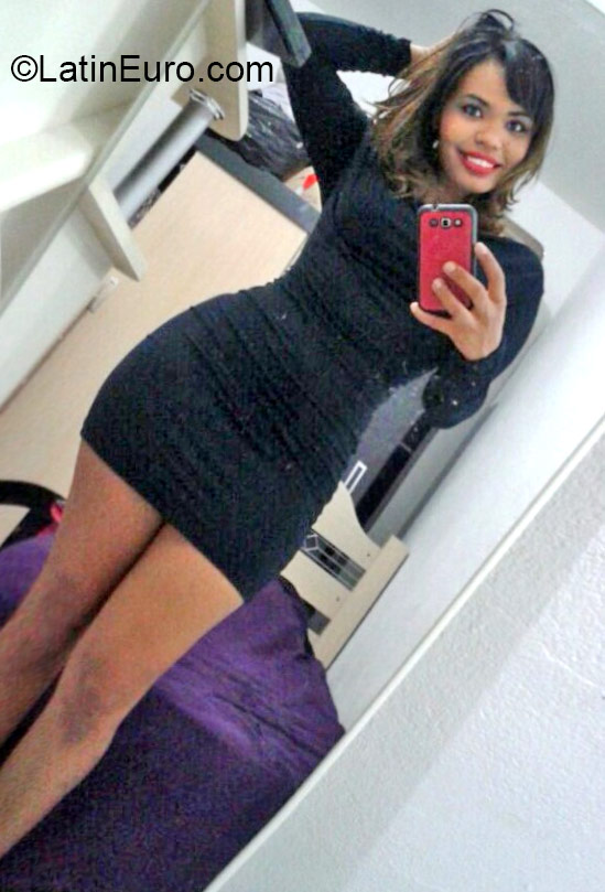 Date this exotic Brazil girl Deuseane from Sao Paulo BR9260