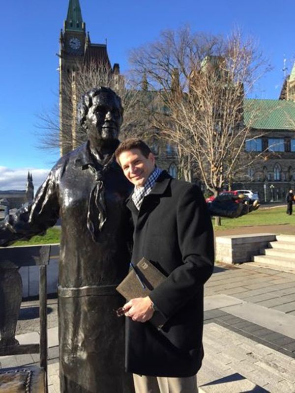 Date this pretty United States man MARK KYLE from New York US15971